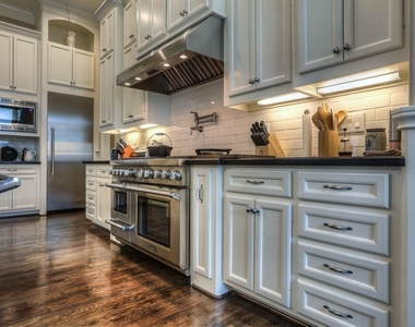 922 Alexander Street - Photo Thumbnail 9