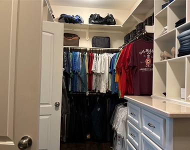 922 Alexander Street - Photo Thumbnail 24