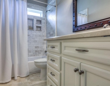 922 Alexander Street - Photo Thumbnail 19