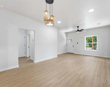 2710 Gano Street - Photo Thumbnail 19
