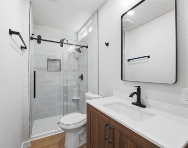 2710 Gano Street - Photo Thumbnail 18
