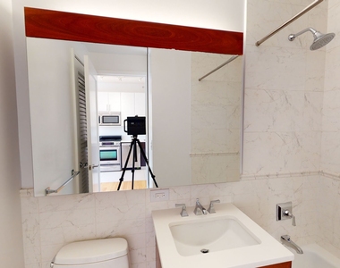 808 Columbus Ave - Photo Thumbnail 4