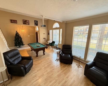 3310 Bluebonnet Meadows Lane - Photo Thumbnail 9