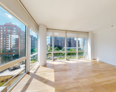 808 Columbus Ave - Photo Thumbnail 3