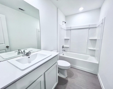 1392 Diamond Carnation Drive - Photo Thumbnail 12
