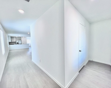 1392 Diamond Carnation Drive - Photo Thumbnail 1