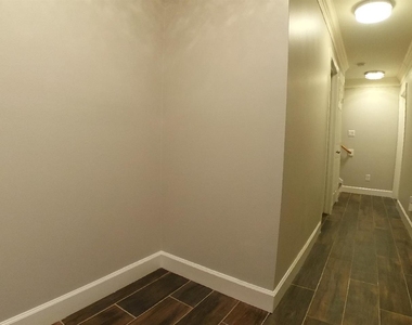 1719 Stacy Crest - Photo Thumbnail 5