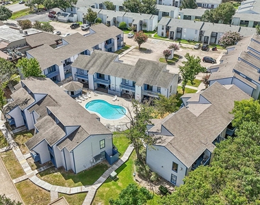 13151 Walden Road - Photo Thumbnail 3
