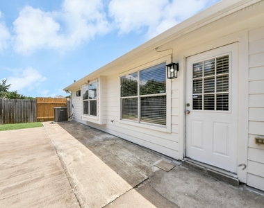 12426 Magnolia Canyon - Photo Thumbnail 34