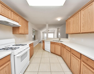 12426 Magnolia Canyon - Photo Thumbnail 13
