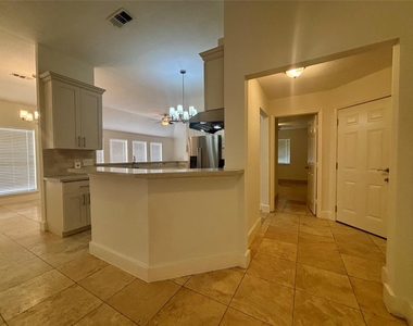 7815 Log Hollow Drive - Photo Thumbnail 6