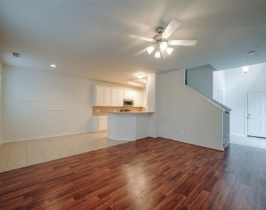 146 Silver Penny Drive - Photo Thumbnail 7