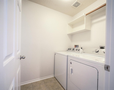 146 Silver Penny Drive - Photo Thumbnail 26
