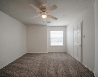 146 Silver Penny Drive - Photo Thumbnail 23