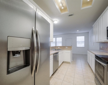 146 Silver Penny Drive - Photo Thumbnail 16