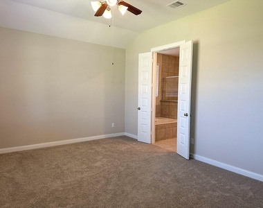 24926 Clearwater Willow Trace Trace - Photo Thumbnail 11