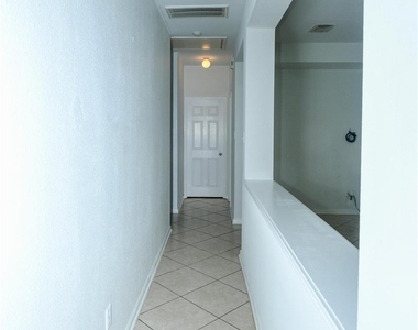 2615 Bisontine Street - Photo Thumbnail 11