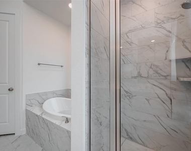 11430 Gossamer Wing Lane - Photo Thumbnail 12