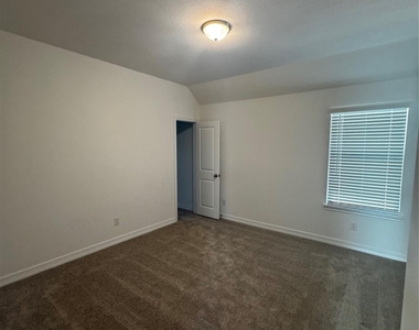 23642 Red Rowan Ln - Photo Thumbnail 15