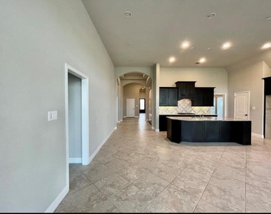 3323 Chandler Hollow Lane - Photo Thumbnail 5