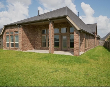 3323 Chandler Hollow Lane - Photo Thumbnail 12