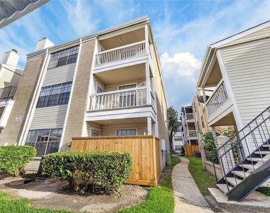 2750 Holly Hall Street - Photo Thumbnail 4