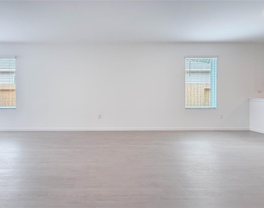 21327 Patton Hills Lane - Photo Thumbnail 16