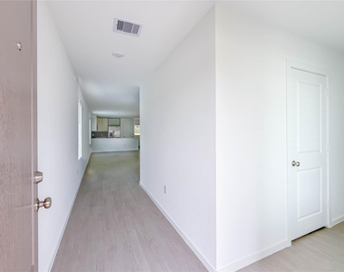21327 Patton Hills Lane - Photo Thumbnail 10