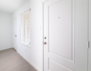 21327 Patton Hills Lane - Photo Thumbnail 7