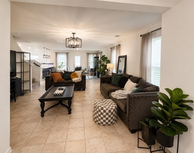 25323 Queens Causeway Lane - Photo Thumbnail 3