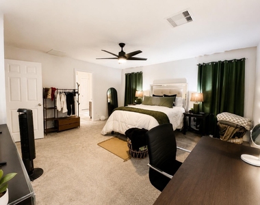 25323 Queens Causeway Lane - Photo Thumbnail 10