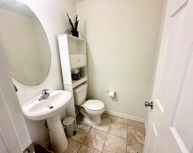 25323 Queens Causeway Lane - Photo Thumbnail 13