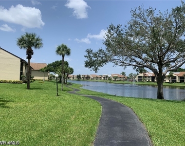 8715 Charter Club Circle - Photo Thumbnail 22
