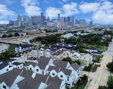 2114 Stuart Street - Photo Thumbnail 36