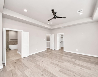 2114 Stuart Street - Photo Thumbnail 28