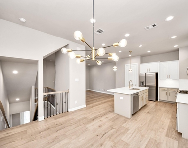 2114 Stuart Street - Photo Thumbnail 35
