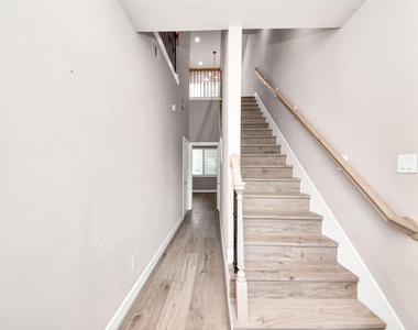 2114 Stuart Street - Photo Thumbnail 1