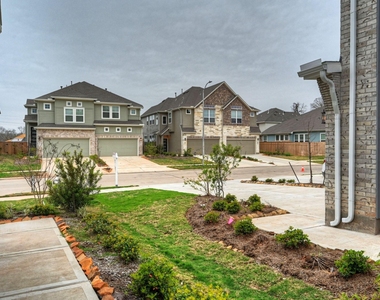 1535 Crystal Stream Drive - Photo Thumbnail 48
