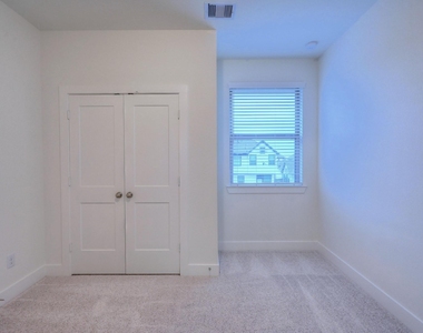 1535 Crystal Stream Drive - Photo Thumbnail 22
