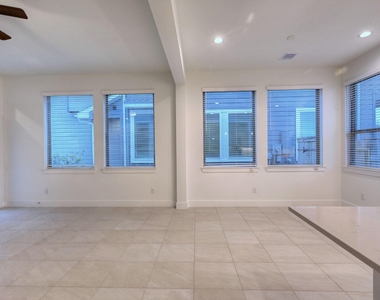 1535 Crystal Stream Drive - Photo Thumbnail 16
