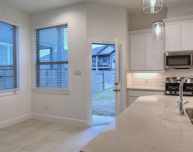 1535 Crystal Stream Drive - Photo Thumbnail 14