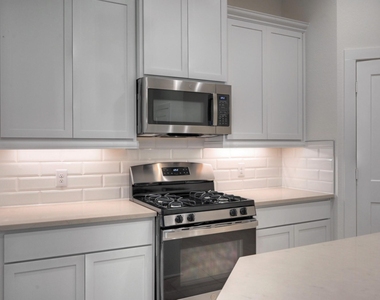 1535 Crystal Stream Drive - Photo Thumbnail 7