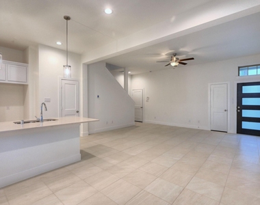 1535 Crystal Stream Drive - Photo Thumbnail 17