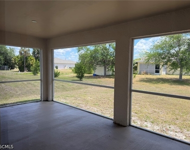 3527 Ne 19th Place - Photo Thumbnail 29