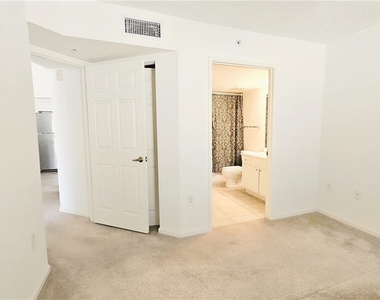 4105 Residence Drive - Photo Thumbnail 8