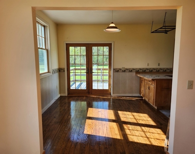 109 North Hollow - Photo Thumbnail 9