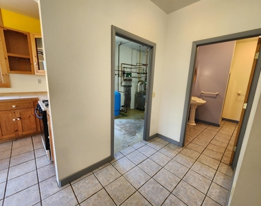 109 North Hollow - Photo Thumbnail 16