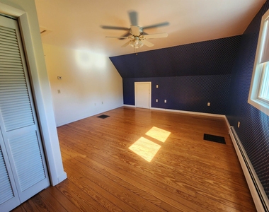 109 North Hollow - Photo Thumbnail 29