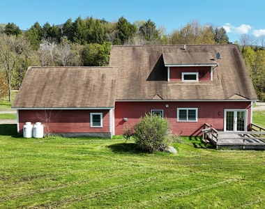 109 North Hollow - Photo Thumbnail 36