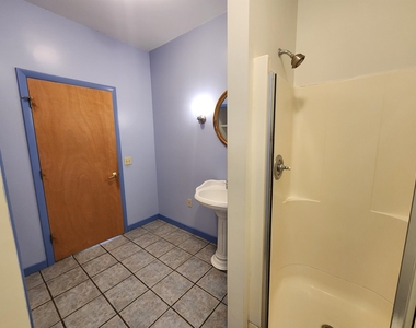 109 North Hollow - Photo Thumbnail 22